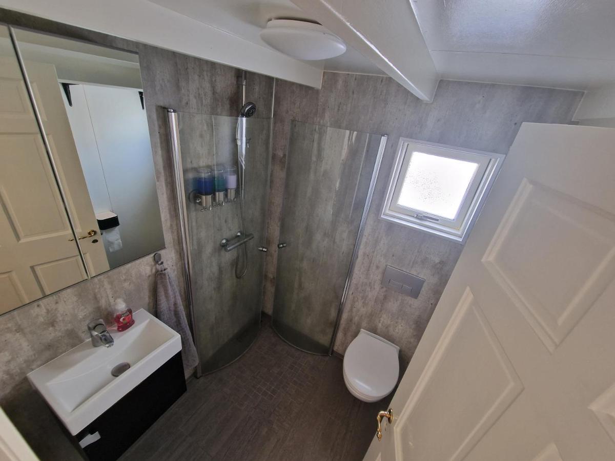 Cottage - Two Bedrooms Blonduos Ngoại thất bức ảnh