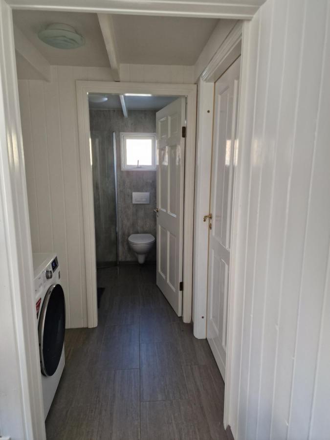 Cottage - Two Bedrooms Blonduos Ngoại thất bức ảnh